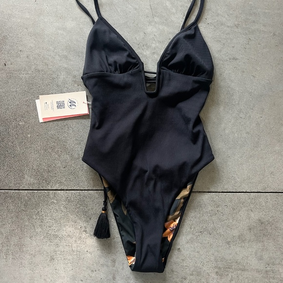 Maaji Other - MAAJI One piece reversible swimsuit NWT